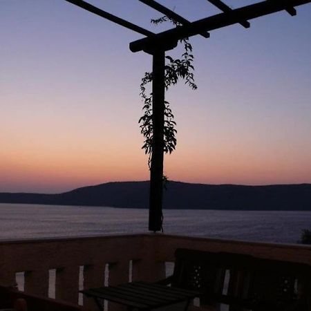 Villa With Breathtaking Views And Private Beach Agios Dimitrios  Екстер'єр фото
