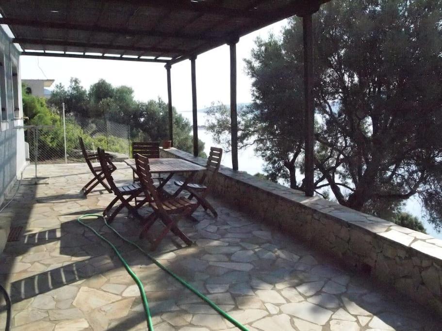 Villa With Breathtaking Views And Private Beach Agios Dimitrios  Екстер'єр фото